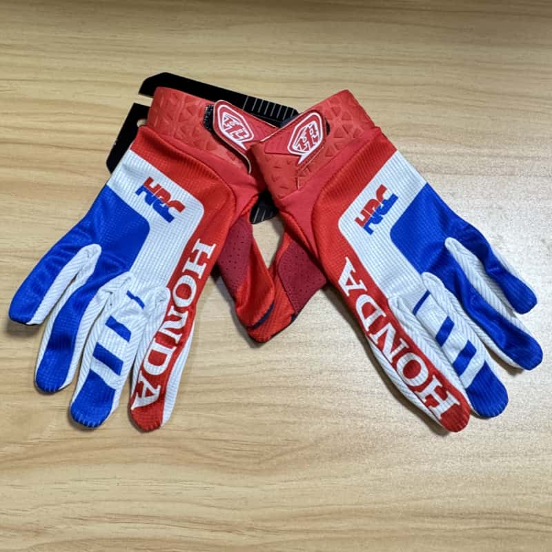 Honda off-road motorcycle glov - Motorcycle Gear Honda review and price
